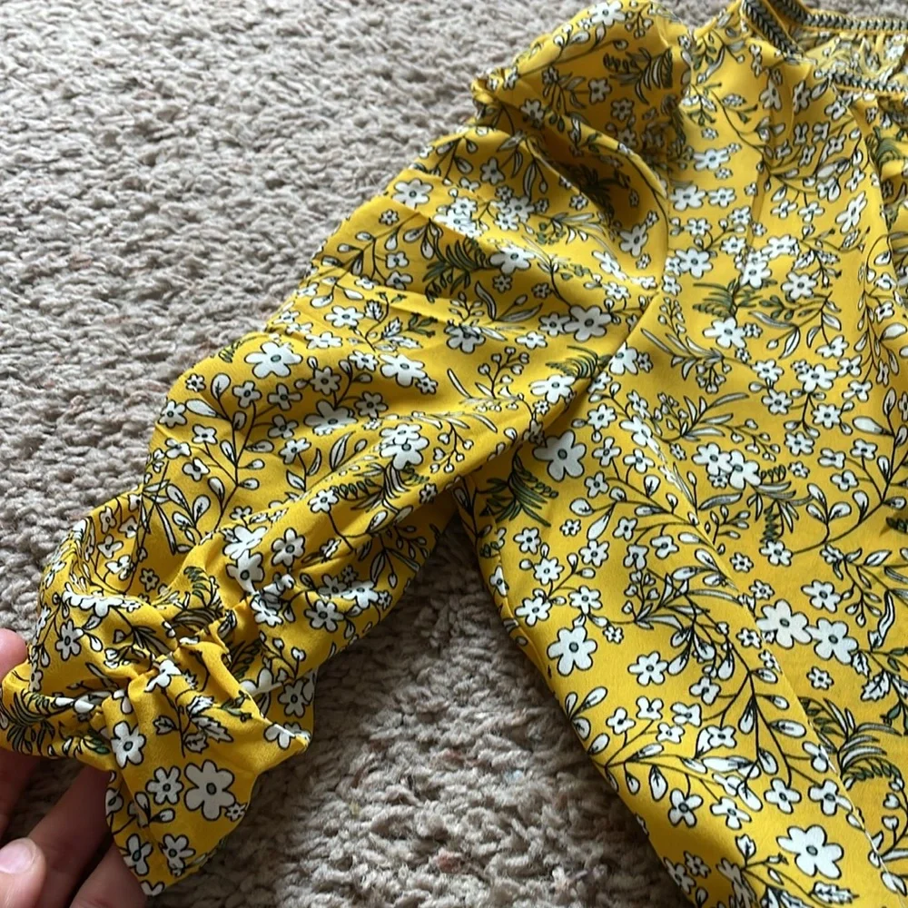 NWOT MAX Studio Too Blouse SMALL - Picture 5 of 6